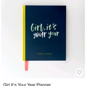 Rachel Hollis X Target Priority Ppanner